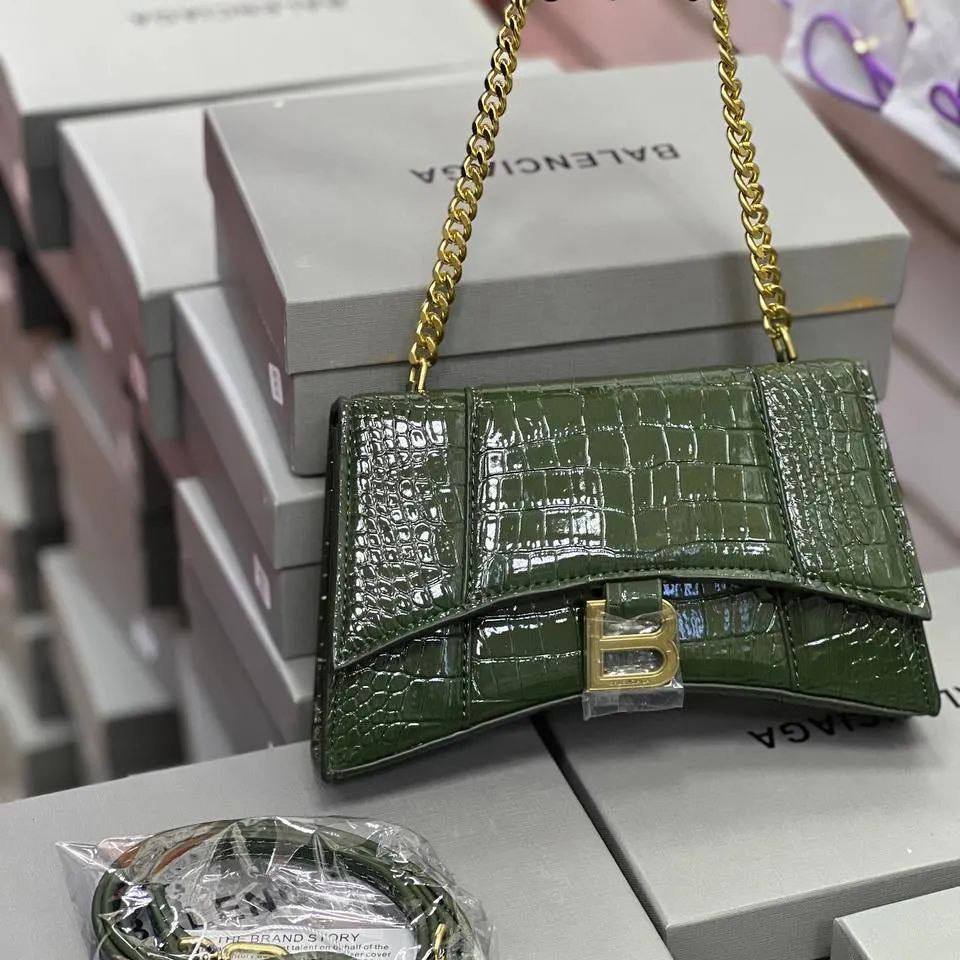 Authentic Woman Handbags - Image 76