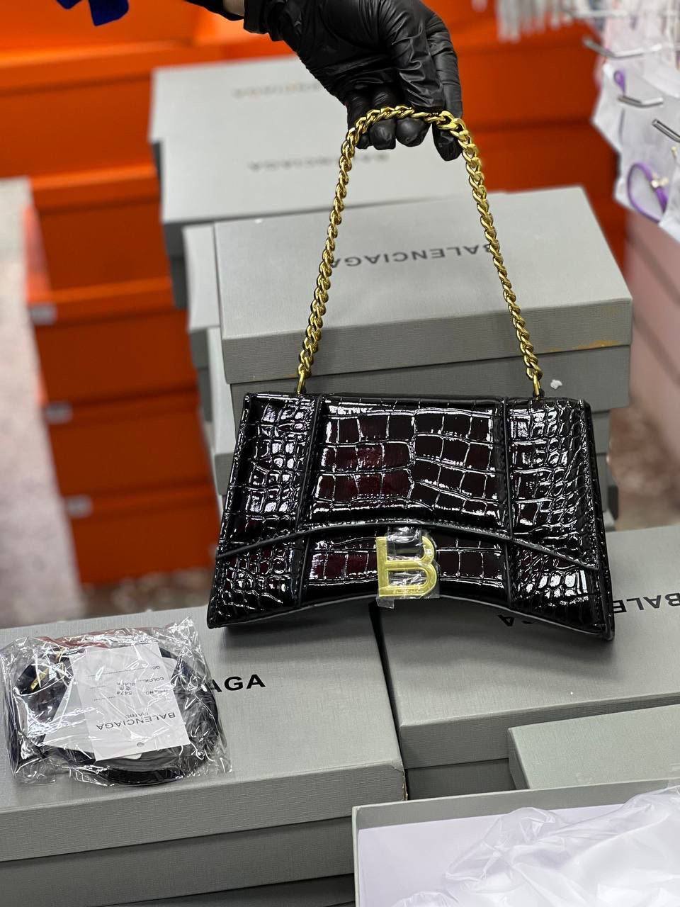 Authentic Woman Handbags - Image 26