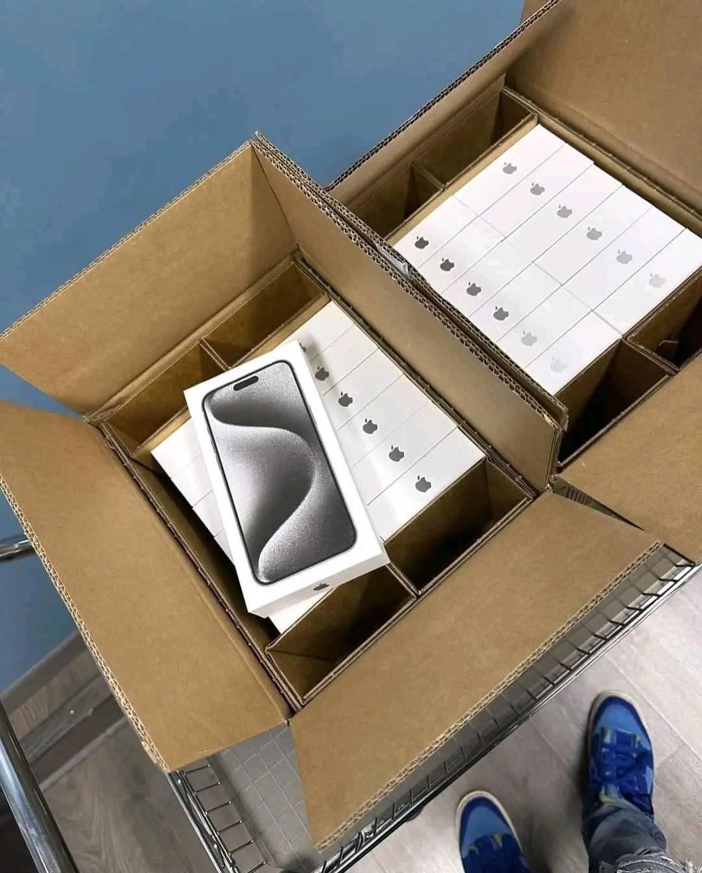 Iphone 15 Pro Max - Image 5