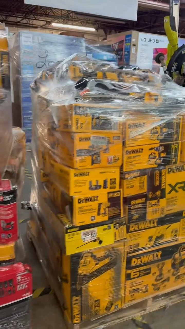 Dewalt Tools pallets - Image 4