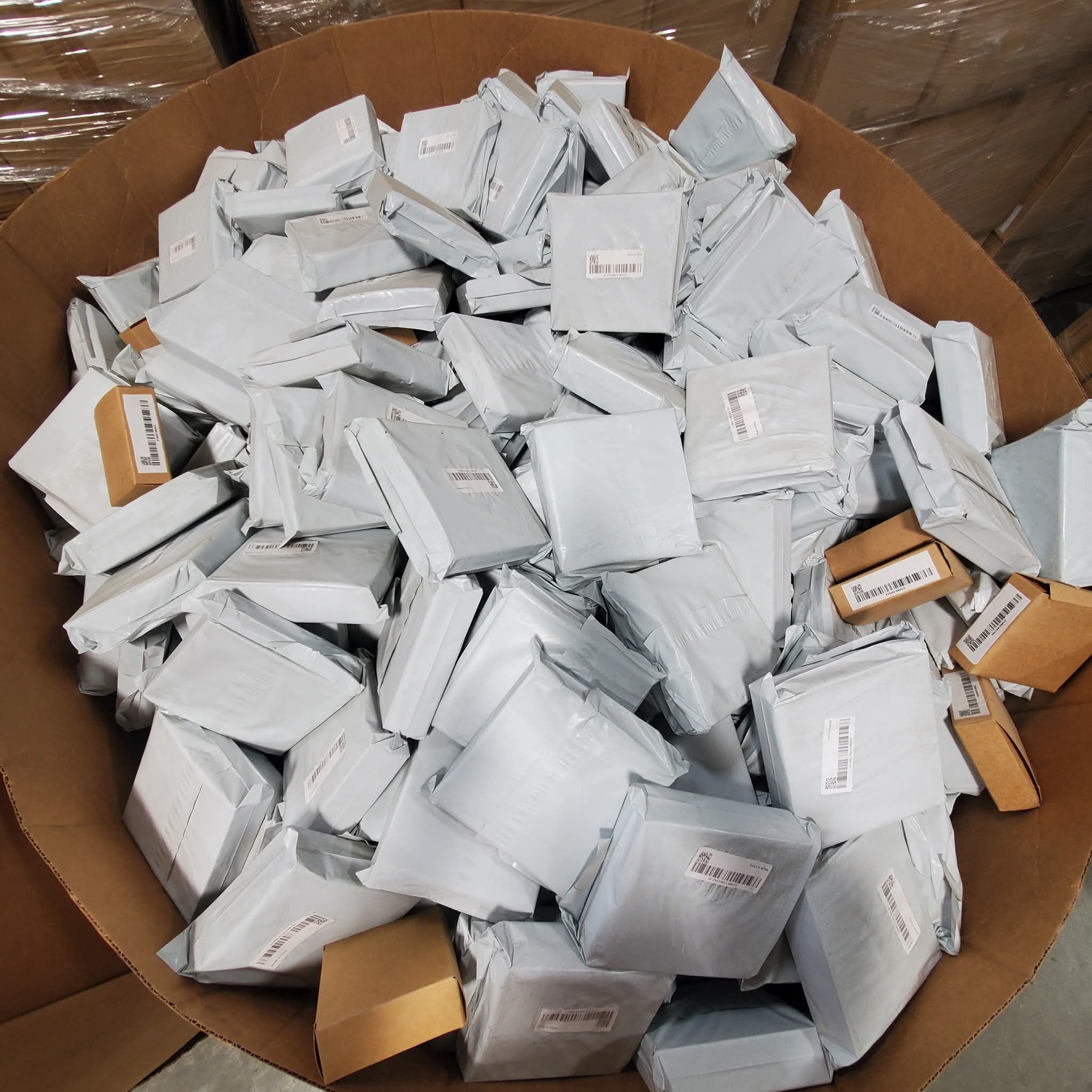 Jewellery Pallets - Image 10