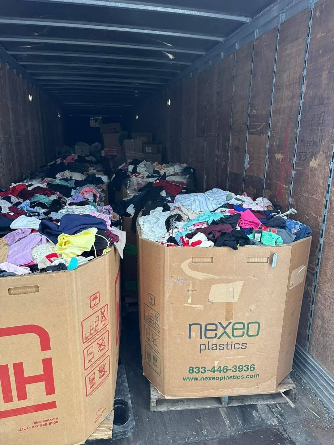 Kids Clothes Pallets